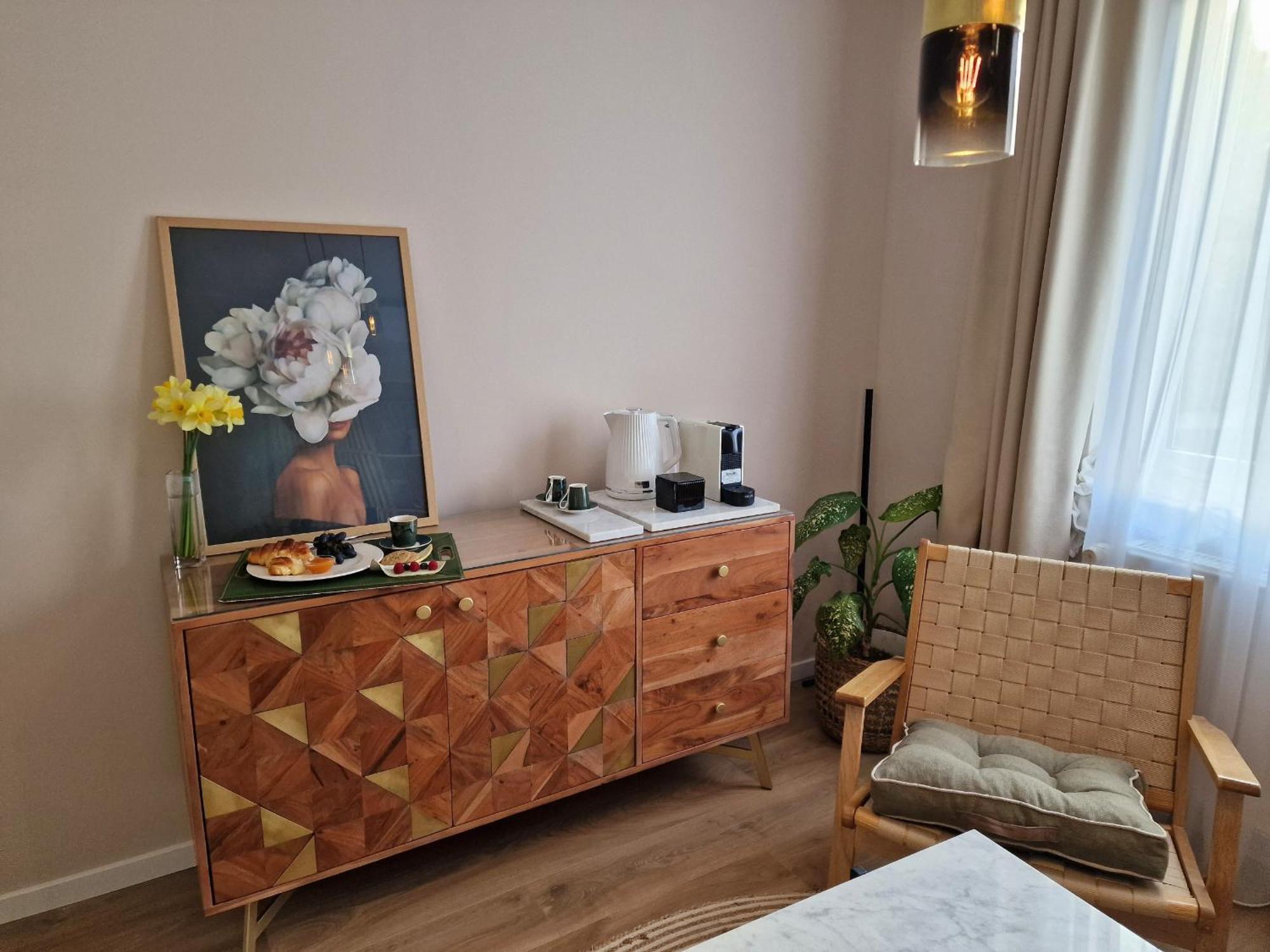 The Secret Garden - Keszthely Bed & Breakfast Bagian luar foto