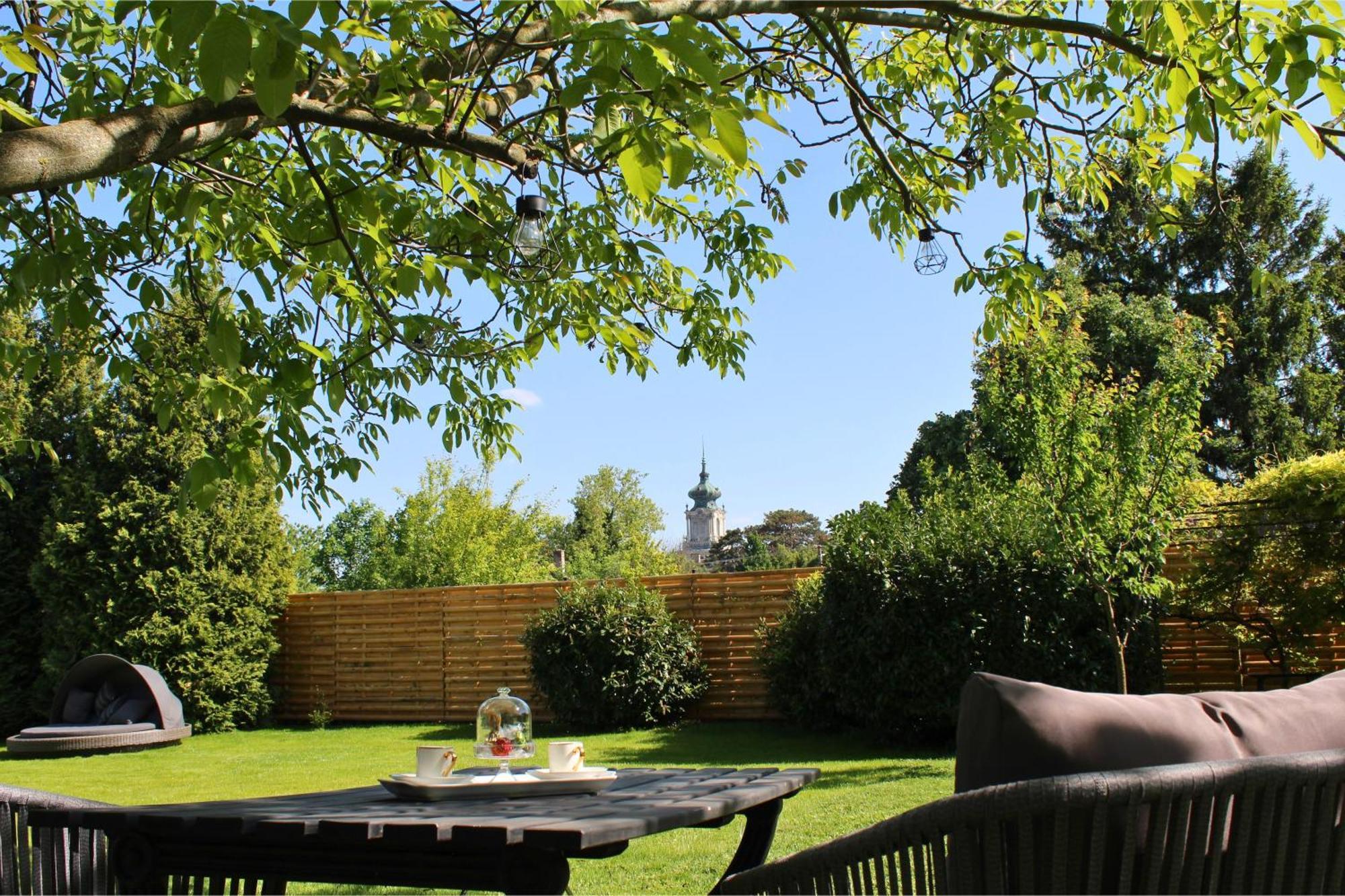 The Secret Garden - Keszthely Bed & Breakfast Bagian luar foto