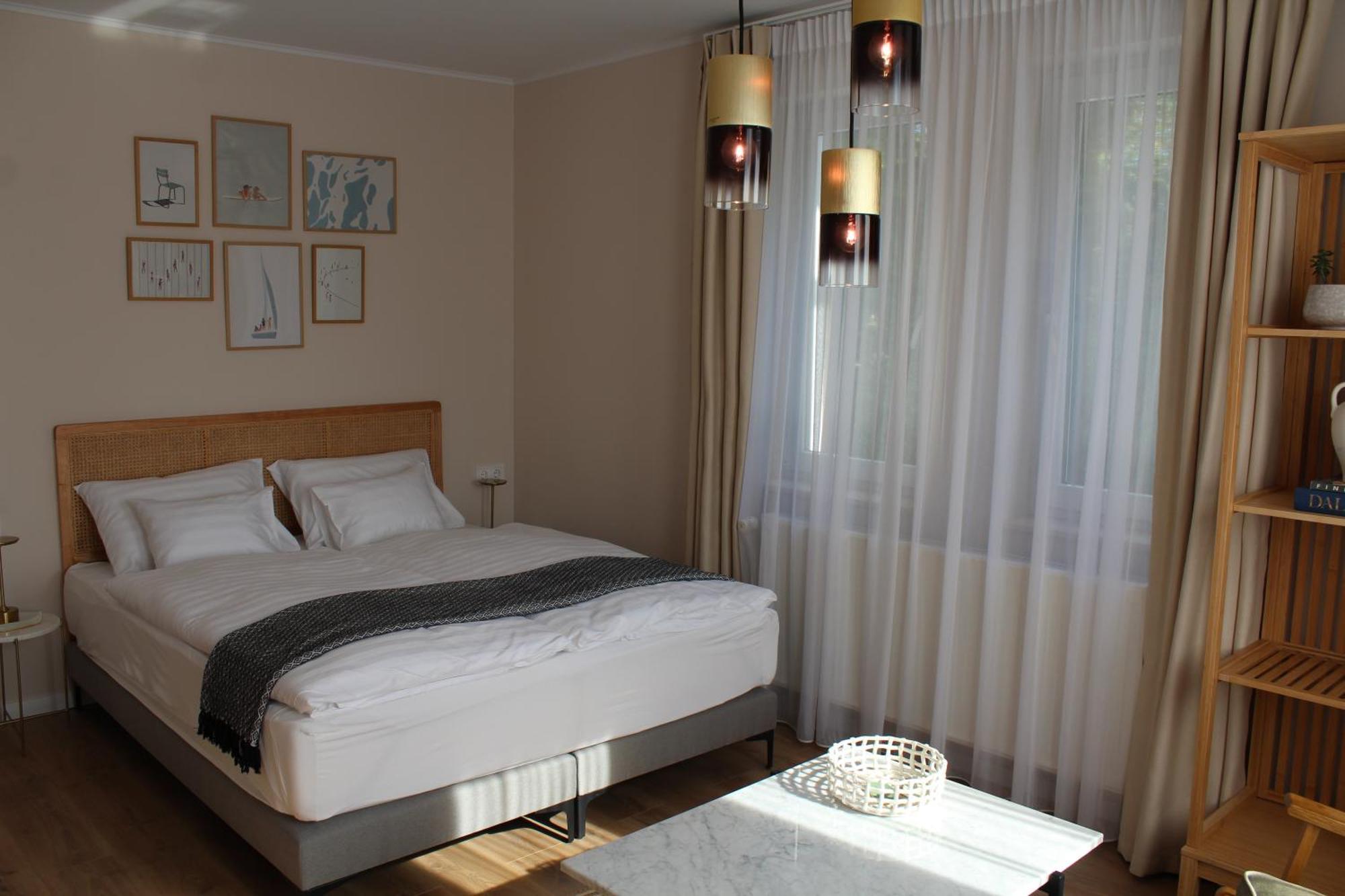 The Secret Garden - Keszthely Bed & Breakfast Bagian luar foto