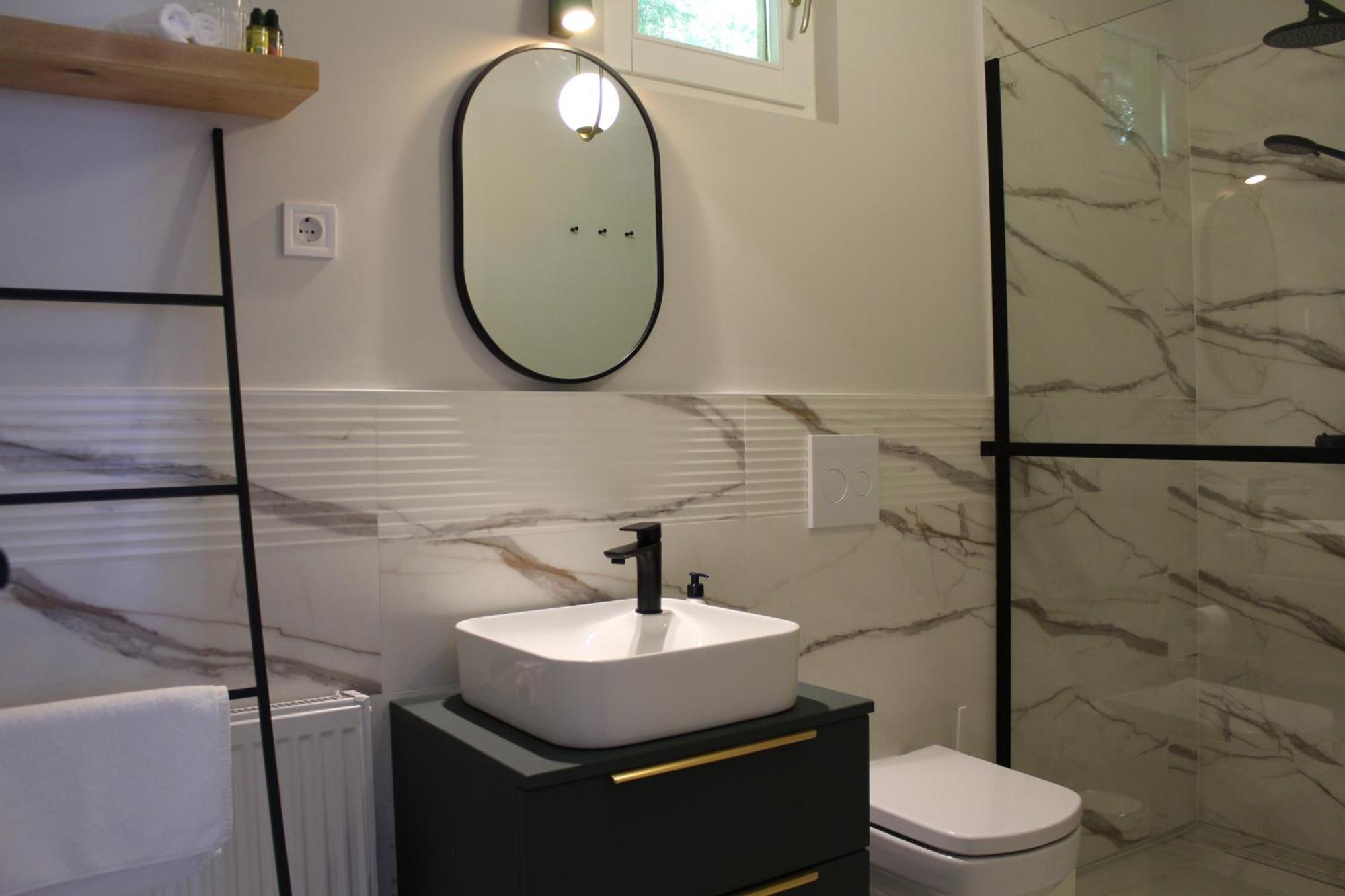 The Secret Garden - Keszthely Bed & Breakfast Bagian luar foto